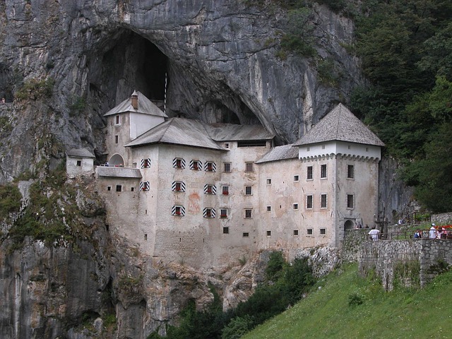 castle-67600_640