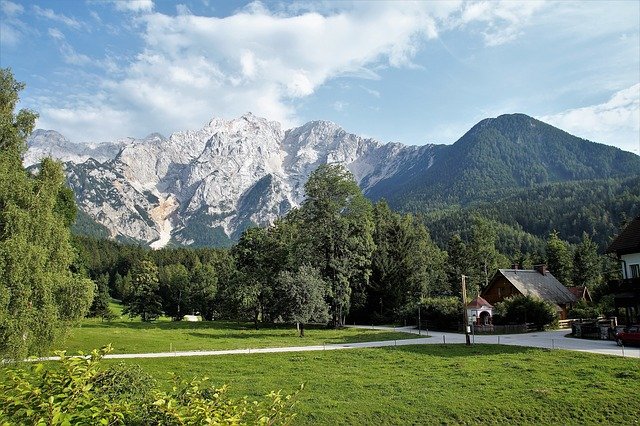 jezersko-g6b77f31d9_640